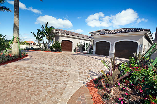 Best Driveway Paving Contractor  in Eveleth, MN